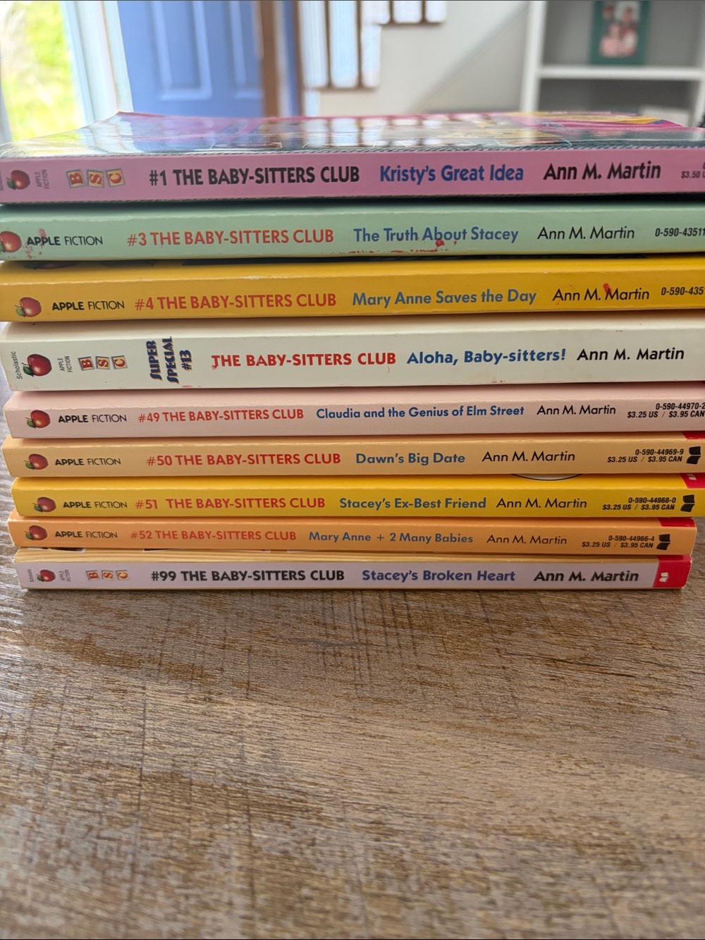 Scholastic The Baby-Sitters Club paperback set - pink, yellow, white, blue, red